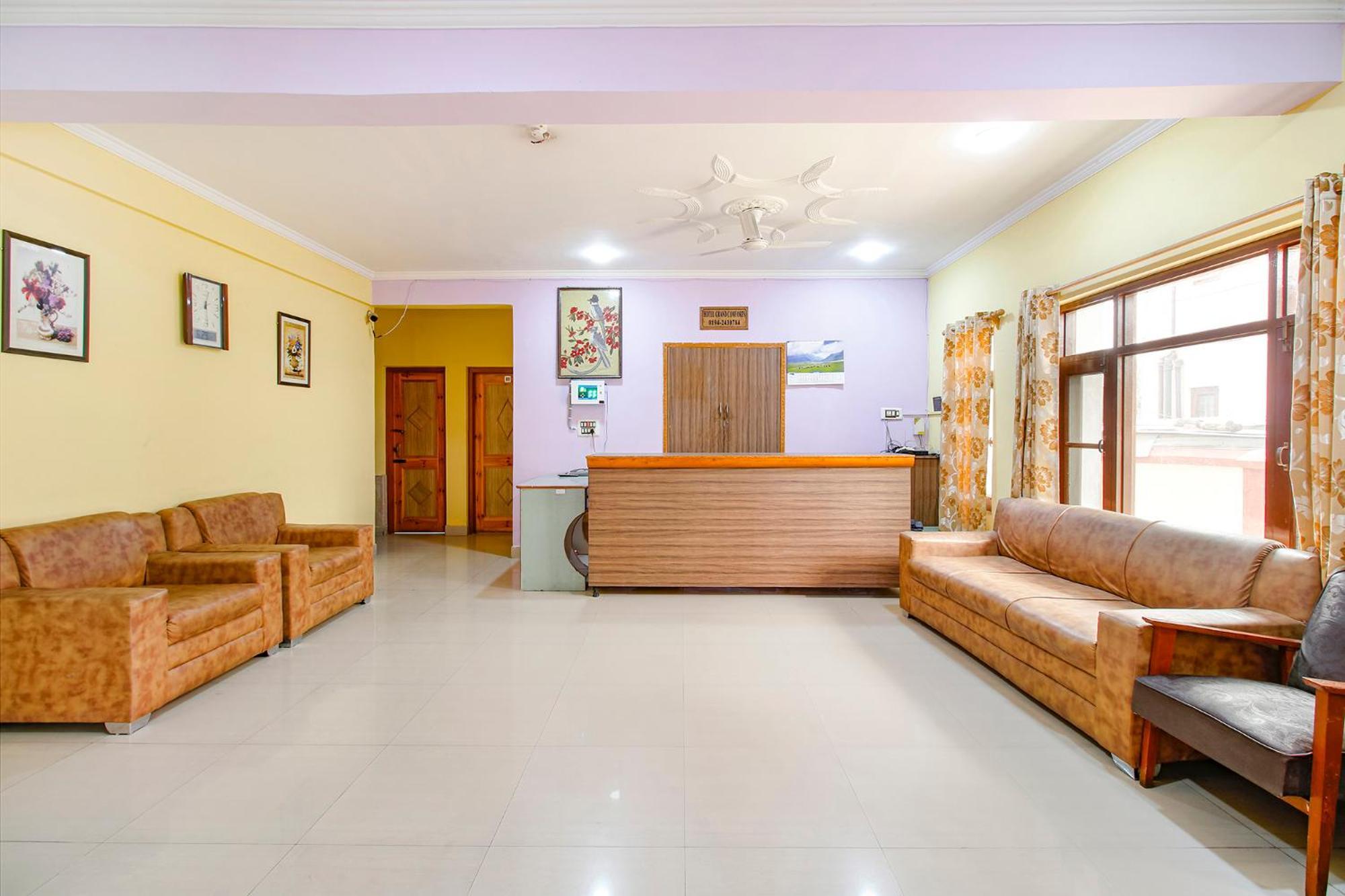 Fabhotel Grand Comforts Haidarpur Exterior foto