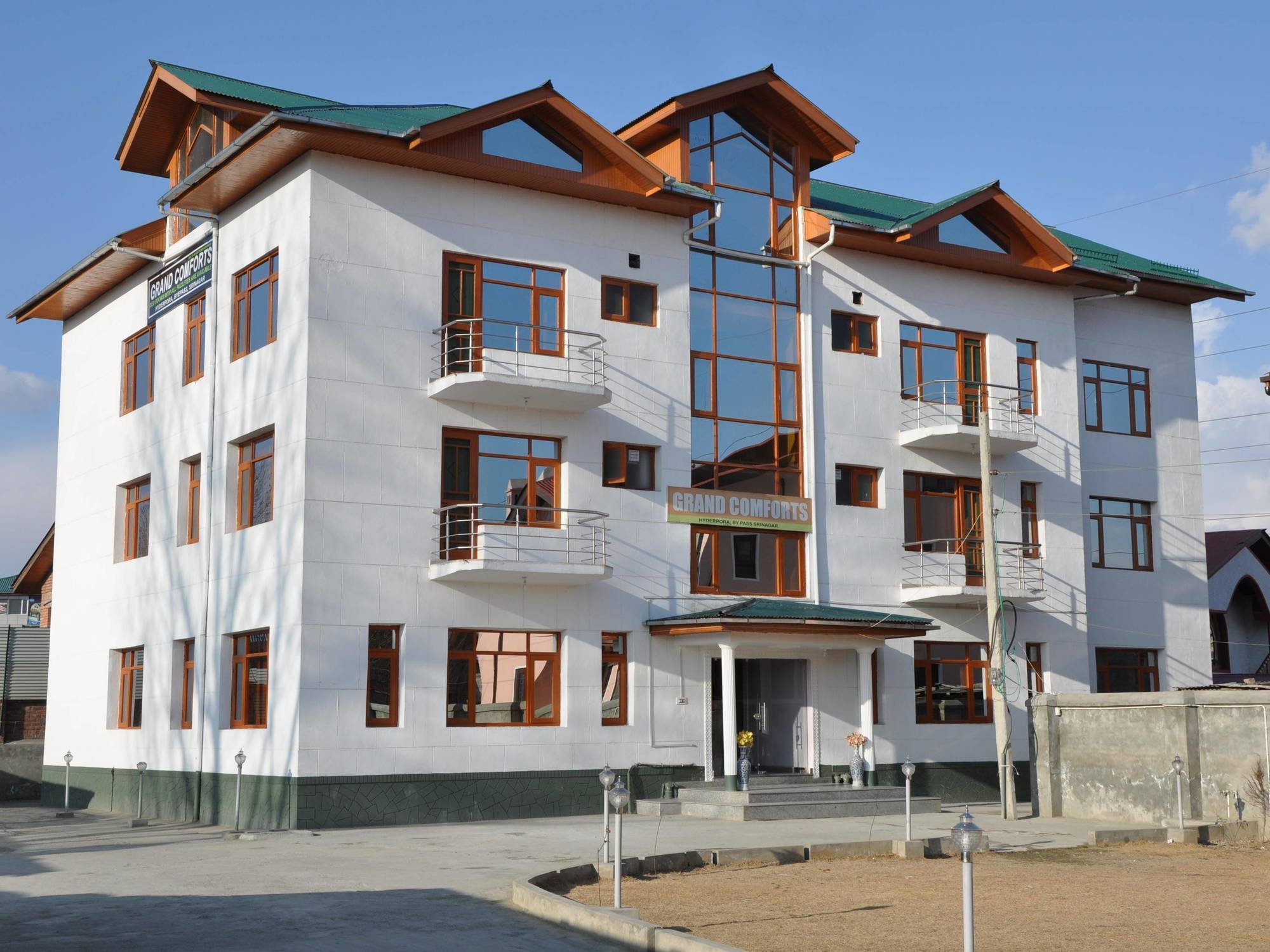 Fabhotel Grand Comforts Haidarpur Exterior foto